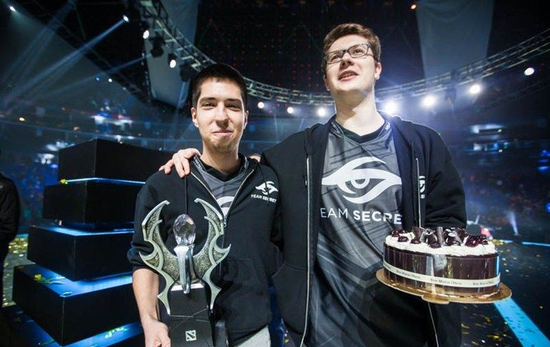 半决赛中， Spirit 和NAVI在IEM Katowice 2025吸引了创纪录的观众数量