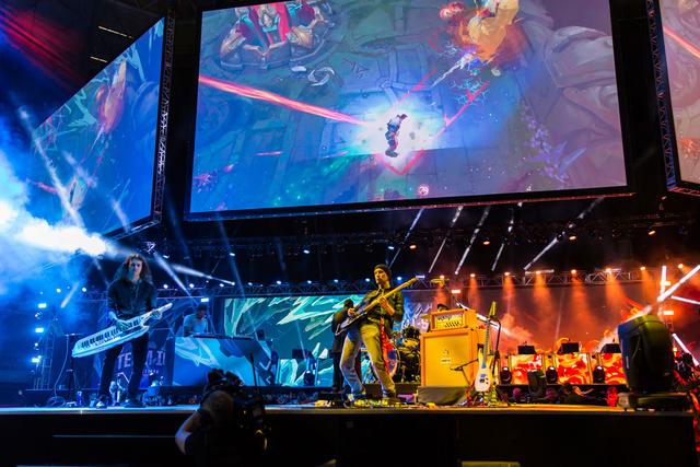 LNG群访 Scout：安妮的话好配打野 也比较好帮队友